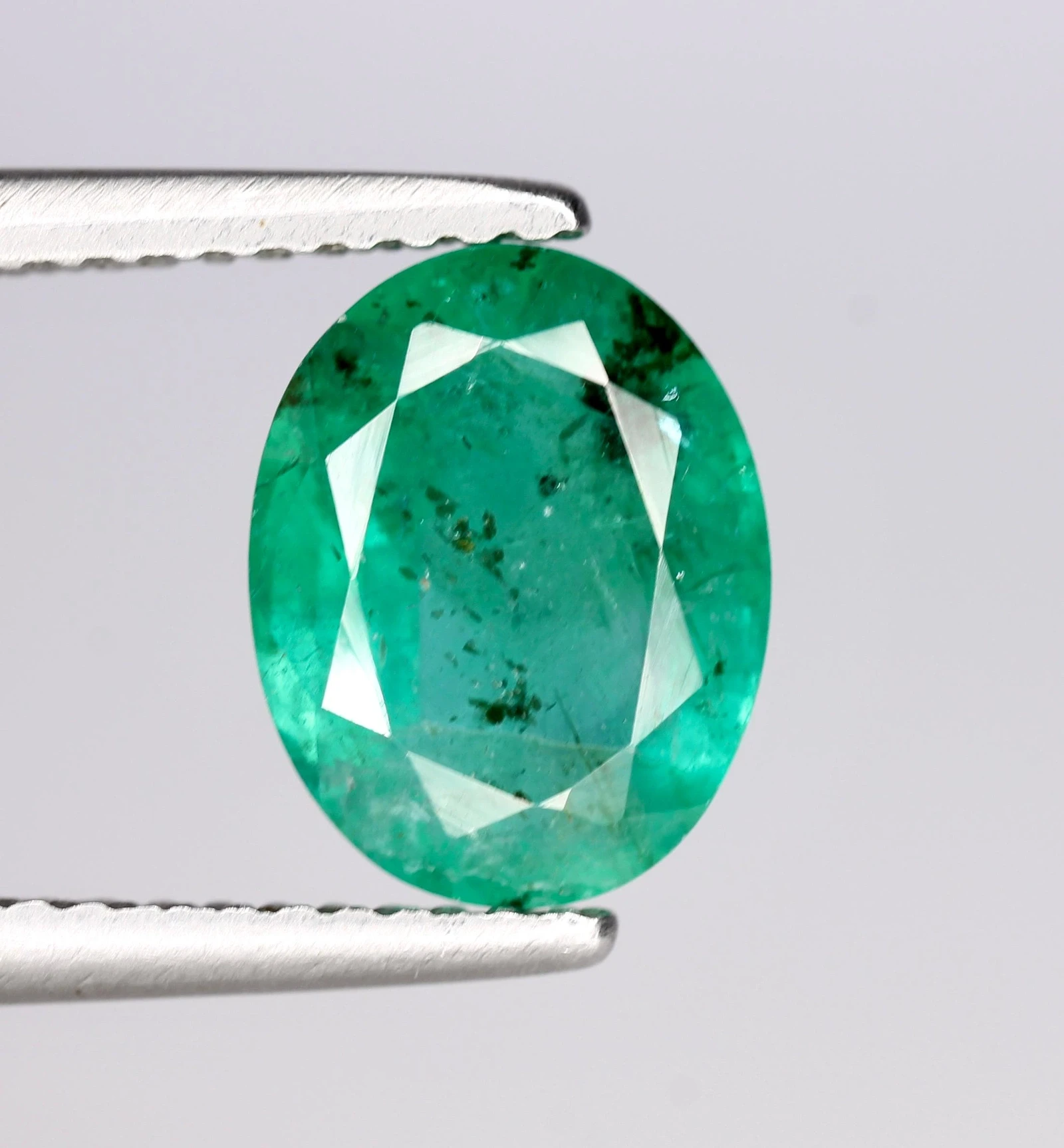 Sapphire 50ct — view 3
